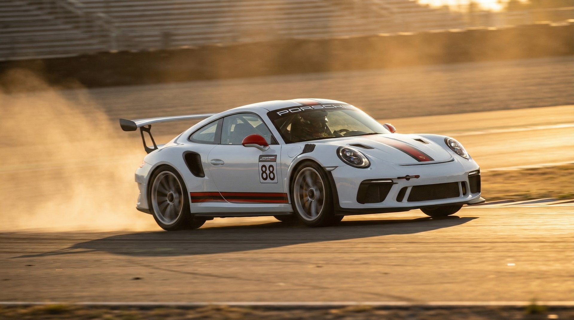 四虎影院跑车视频